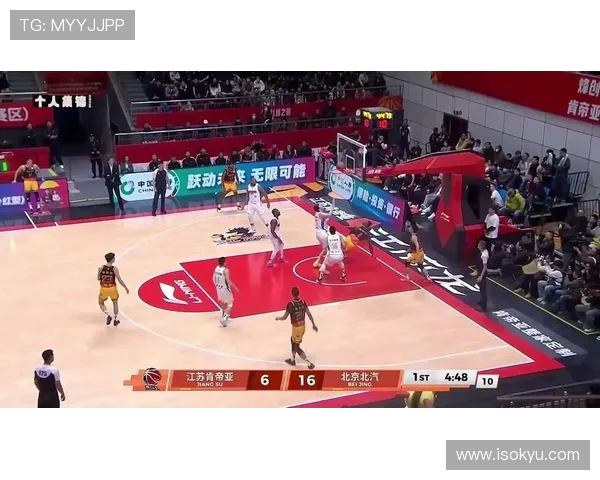 庞峥麟超远三分亮眼表现轰下32分4助攻成本赛季首位30+新秀